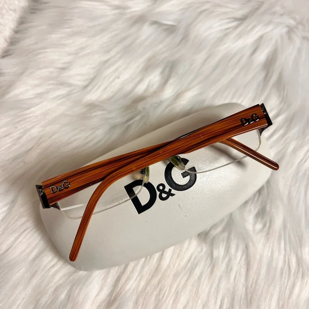D&G Men's Glasses with Black and Brown Accents - Picture 4 of 9